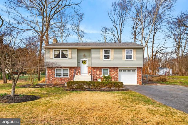 88 EVERGREEN RD, New Egypt, NJ 08533