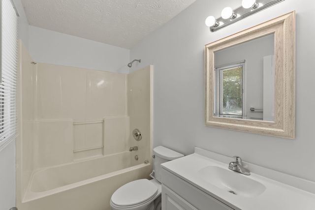 3972 Boston Road, Lexington, KY 40514