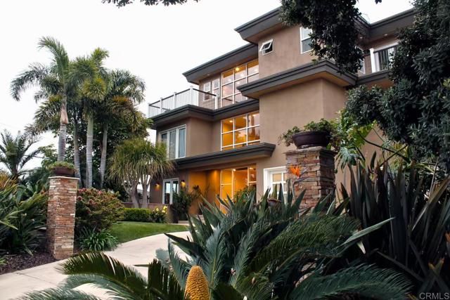 2812 Poinsettia Drive, San Diego, CA 92106