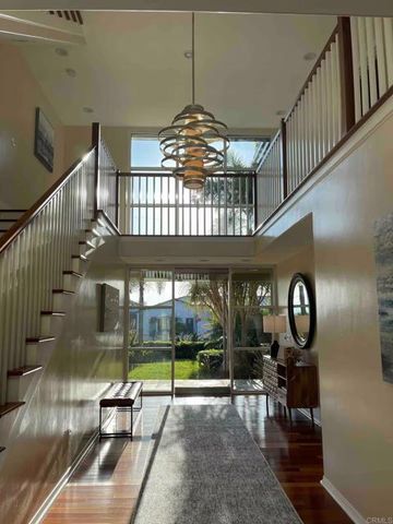 2812 Poinsettia Drive, San Diego, CA 92106