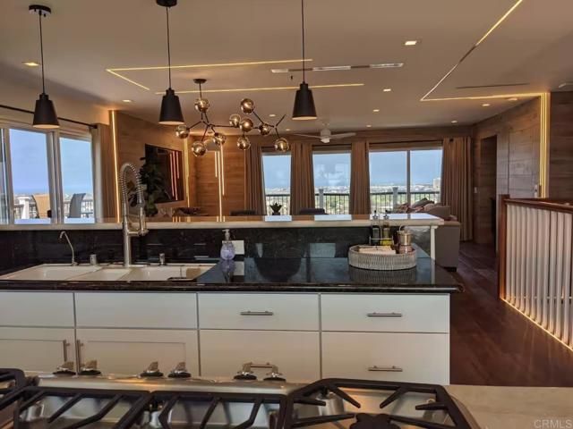 2812 Poinsettia Drive, San Diego, CA 92106