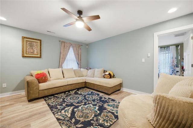 1349 Penniman RD, Williamsburg, VA 23185