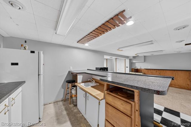 39795 Waldorf Drive, Clinton Township, MI 48038