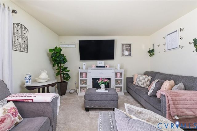 1720 West Ln, Petersburg, VA 23803