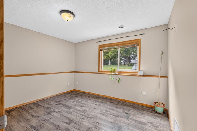 11182 Woods Edge Avenue, Becker, MN 55308
