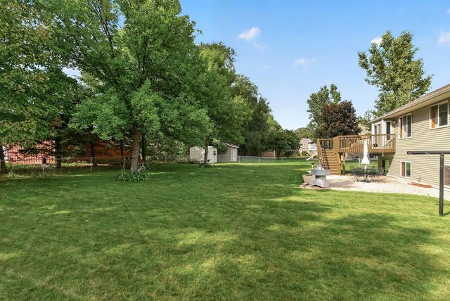 11182 Woods Edge Avenue, Becker, MN 55308