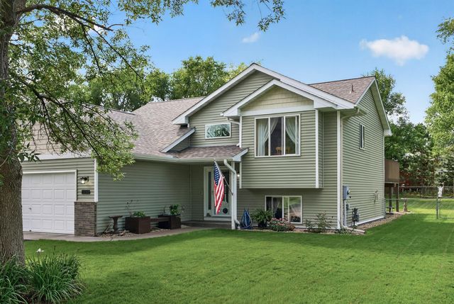 11182 Woods Edge Avenue, Becker, MN 55308