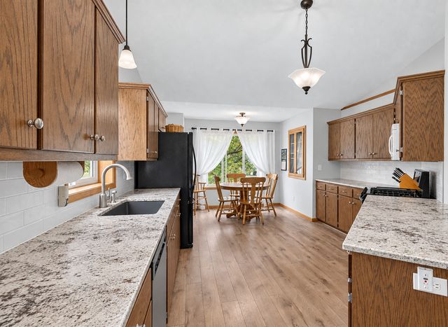 11182 Woods Edge Avenue, Becker, MN 55308