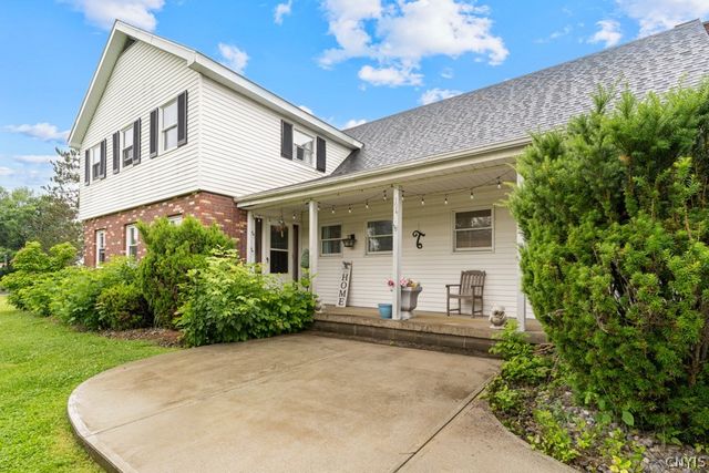 194 Ferncliff Rd, German Flatts, NY 13407