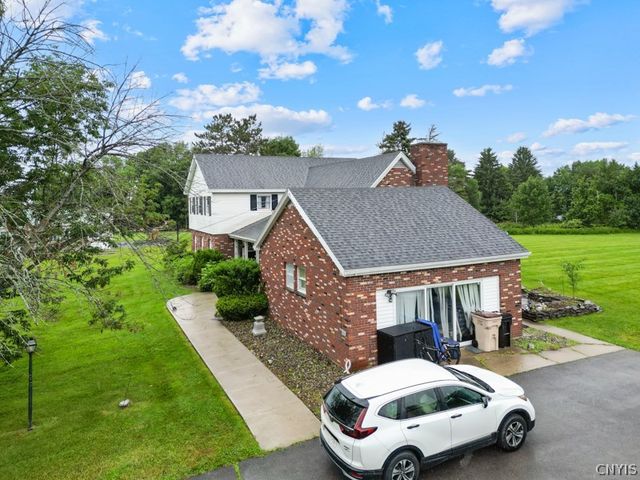 194 Ferncliff Rd, German Flatts, NY 13407