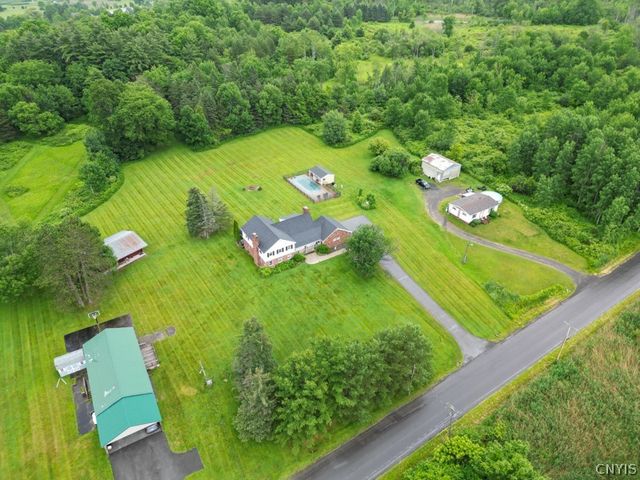 194 Ferncliff Rd, German Flatts, NY 13407