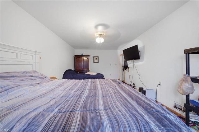 6964 Doummar DR, Norfolk, VA 23518