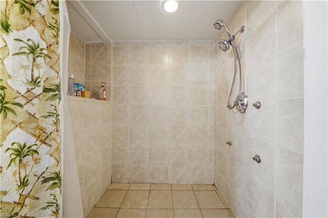 6964 Doummar DR, Norfolk, VA 23518