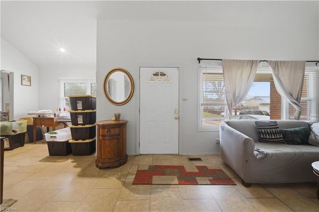 6964 Doummar DR, Norfolk, VA 23518