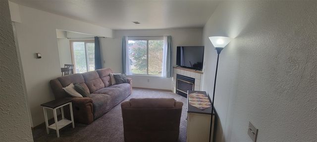 518 Lawrence Avenue 5, Wayland, MI 49348