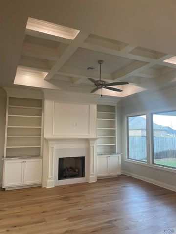 351 Ravensaide Drive, Houma, LA 70360