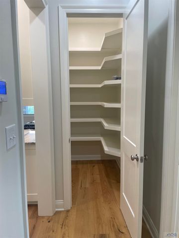 351 Ravensaide Drive, Houma, LA 70360