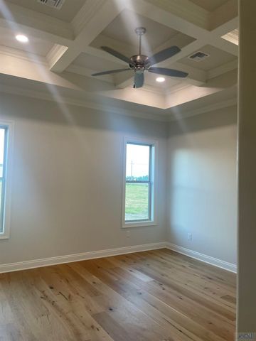 351 Ravensaide Drive, Houma, LA 70360