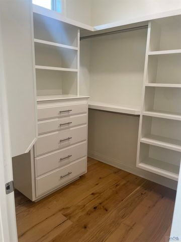 351 Ravensaide Drive, Houma, LA 70360