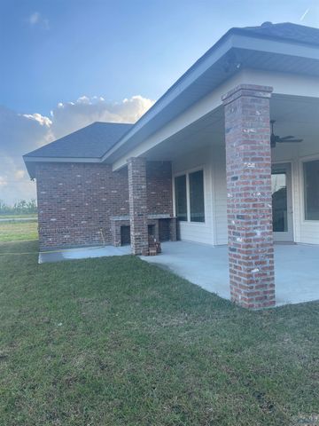 351 Ravensaide Drive, Houma, LA 70360