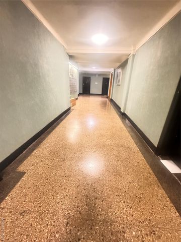 141-25 Northern Blvd B29, Flushing, NY 11354