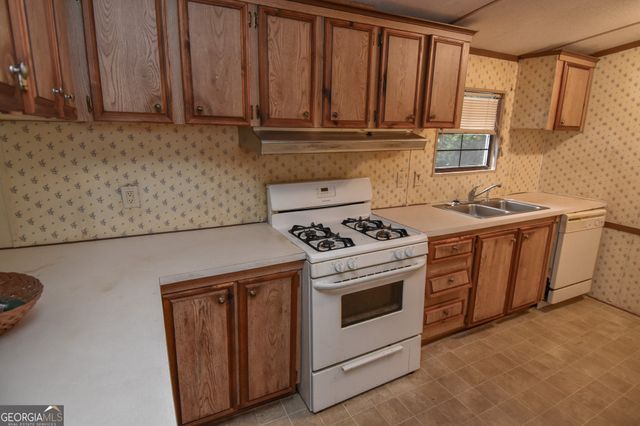 362 Hemlock Lane, Locust Grove, GA 30248