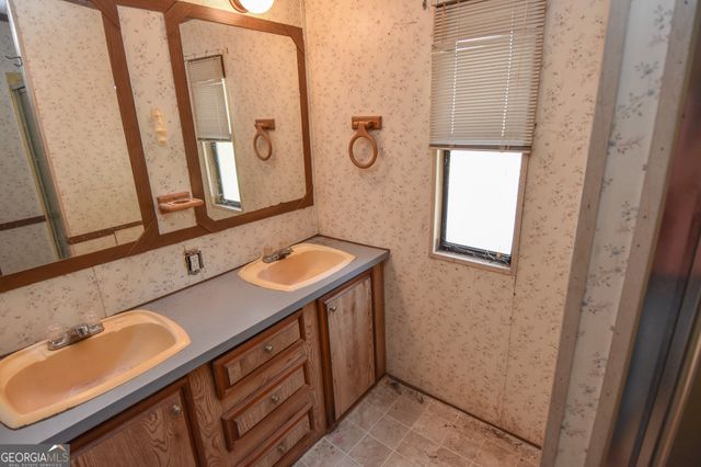 362 Hemlock Lane, Locust Grove, GA 30248