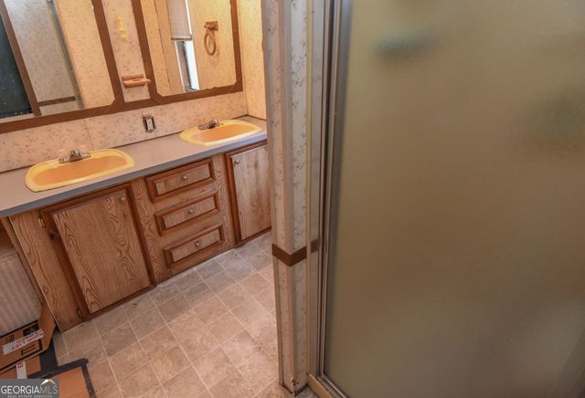 362 Hemlock Lane, Locust Grove, GA 30248