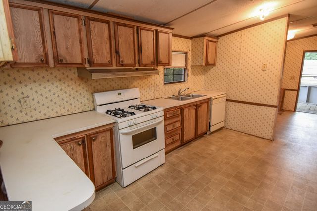 362 Hemlock Lane, Locust Grove, GA 30248