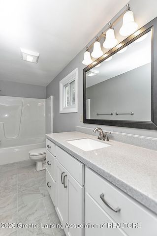 4404 W Columbia Road, Mason, MI 48854