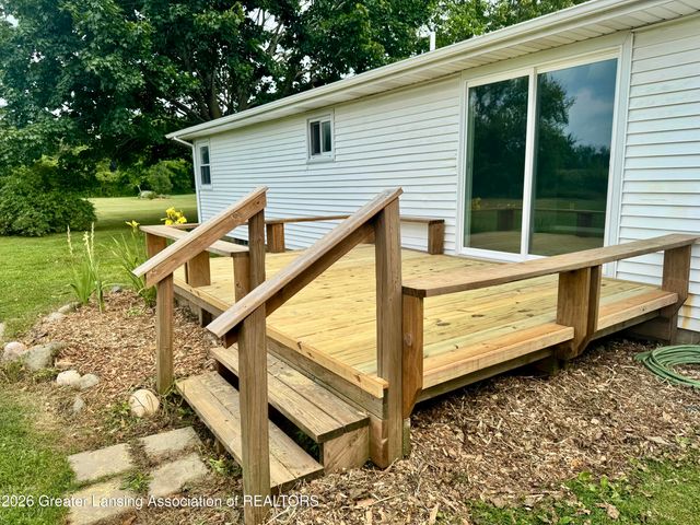 4404 W Columbia Road, Mason, MI 48854