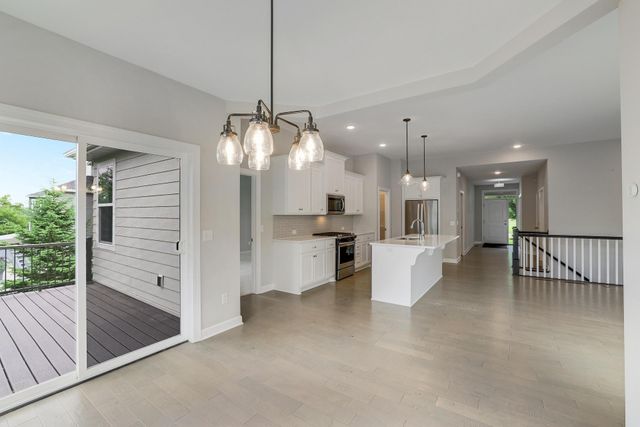 1120 Pine Hill Lane, White Bear Lake, MN 55127