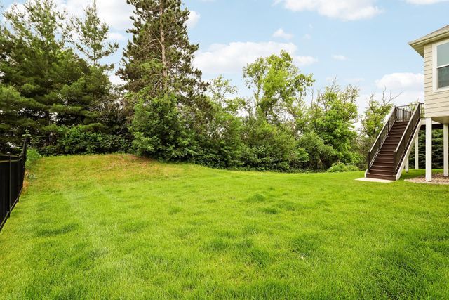 1120 Pine Hill Lane, White Bear Lake, MN 55127