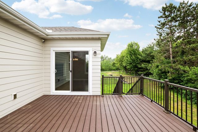 1120 Pine Hill Lane, White Bear Lake, MN 55127