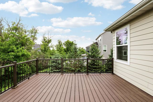 1120 Pine Hill Lane, White Bear Lake, MN 55127