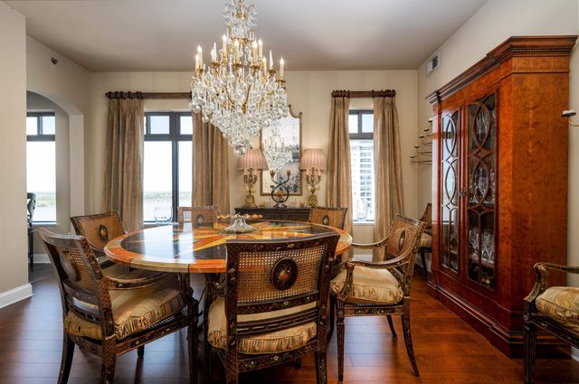 717 S Riverside Dr Apt 609 610, Memphis, TN 38103