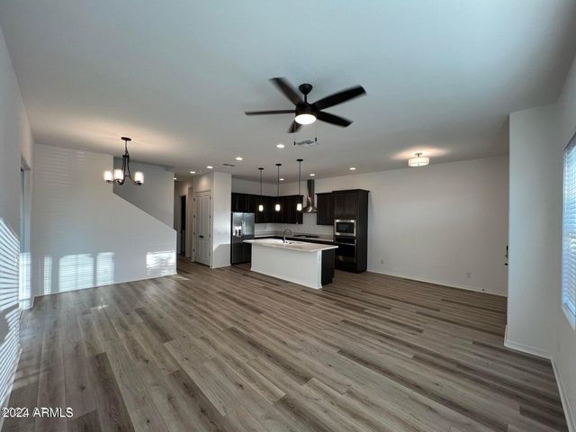 25509 N 21ST Avenue, Phoenix, AZ 85085