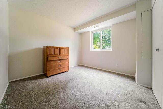 16340 Heather Lane, Middleburg Heights, OH 44130