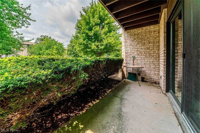 16340 Heather Lane, Middleburg Heights, OH 44130