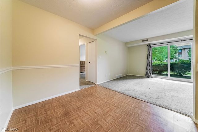 16340 Heather Lane, Middleburg Heights, OH 44130