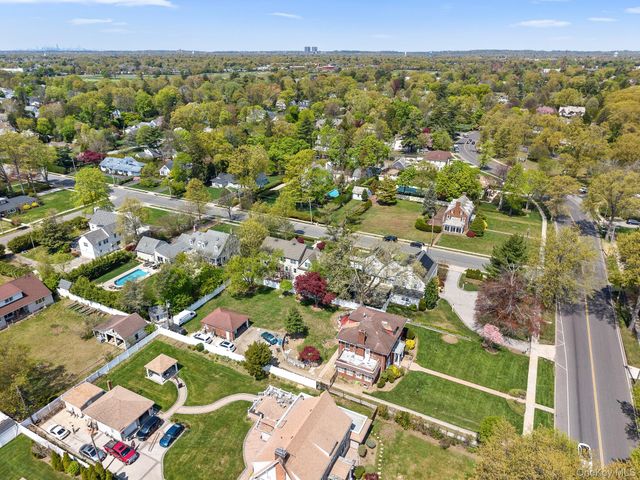 191 Cathedral Avenue, Hempstead, NY 11550