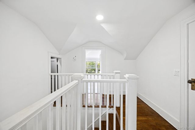 191 Cathedral Avenue, Hempstead, NY 11550