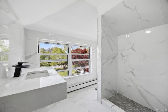 191 Cathedral Avenue, Hempstead, NY 11550