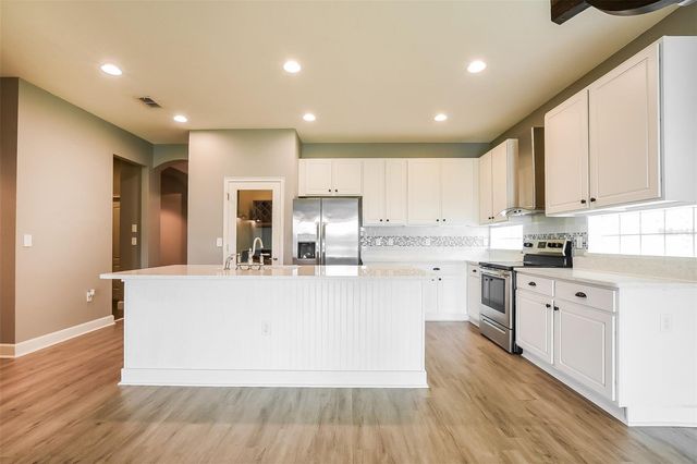2416 SABASTIAN STREET, Mount Dora, FL 32757
