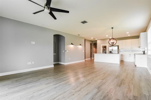 2416 SABASTIAN STREET, Mount Dora, FL 32757