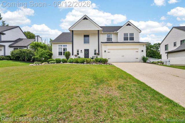 3736 Highlander Way W, Pittsfield Charter Township, MI 48108