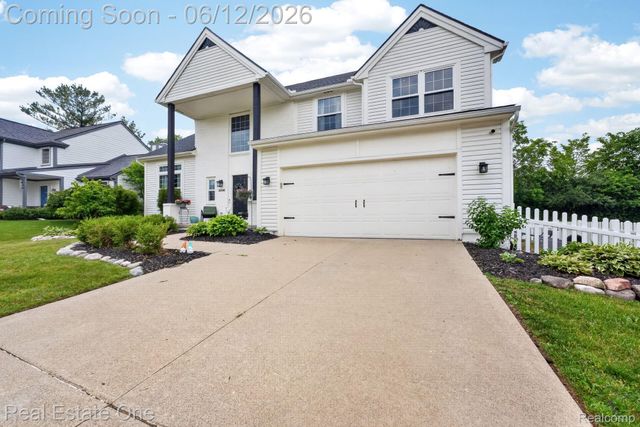 3736 Highlander Way W, Pittsfield Charter Township, MI 48108