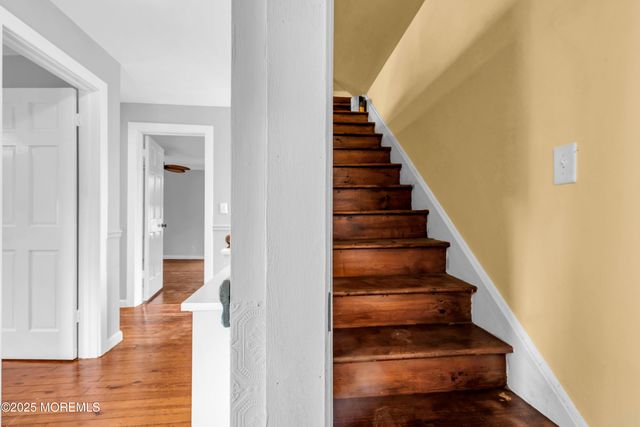 208 Cedar Street, Lakehurst, NJ 08733