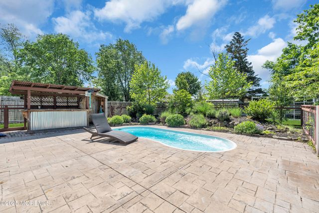 208 Cedar Street, Lakehurst, NJ 08733