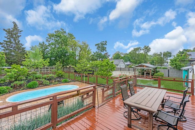 208 Cedar Street, Lakehurst, NJ 08733